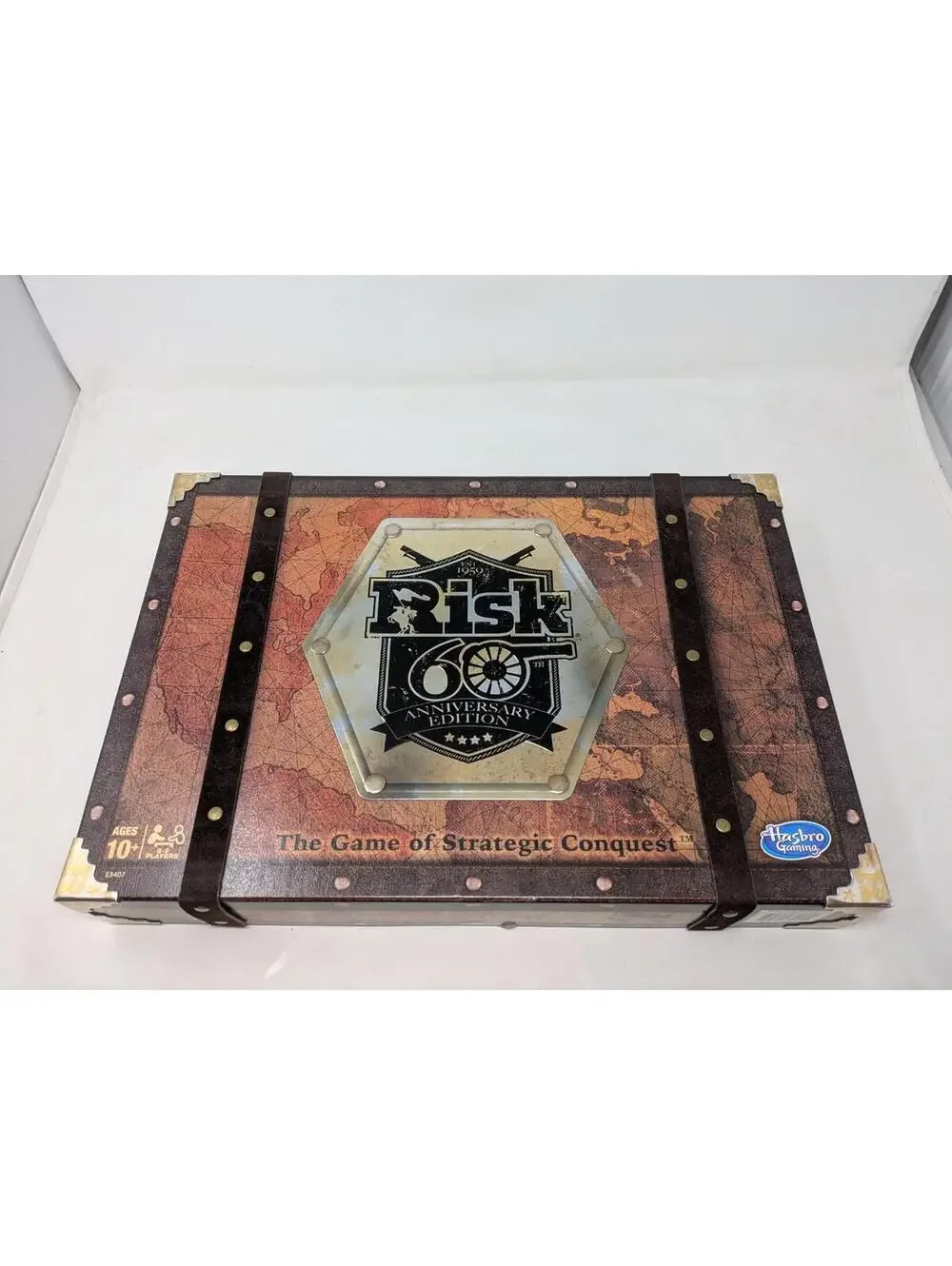 Risk 60th Anniversary Edition Board Game Strategic Conquest Hasbro 2018 Complete - Picture 3 of 4